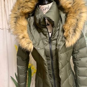 THE NORTH FACE DEALIO DOWN PARKINA